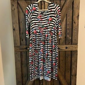 Agnes & Dora Striped floral Oakley dress